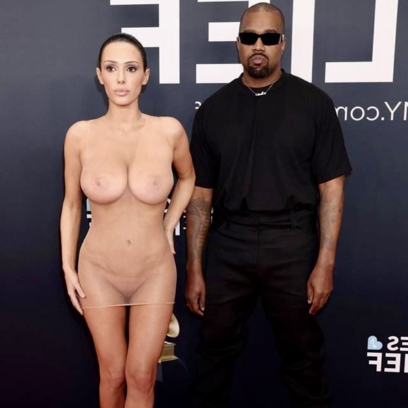 Kanye's wife Bianca censori at the red carpet #gorT2rrs